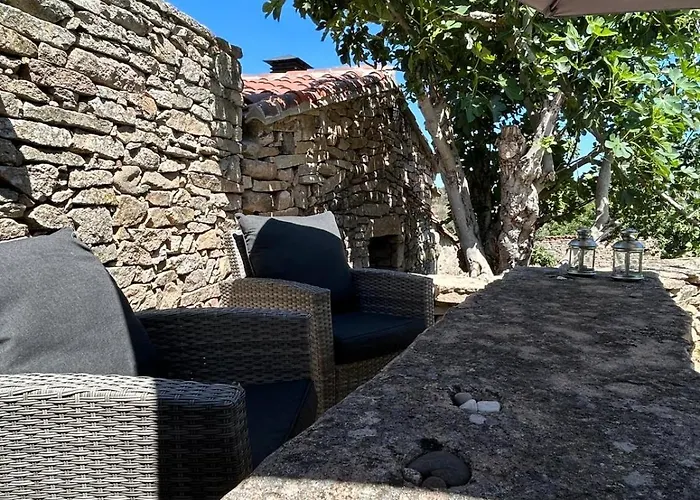 Dom wakacyjny Geoda Fornillos -refugio En Arribes Del Duero